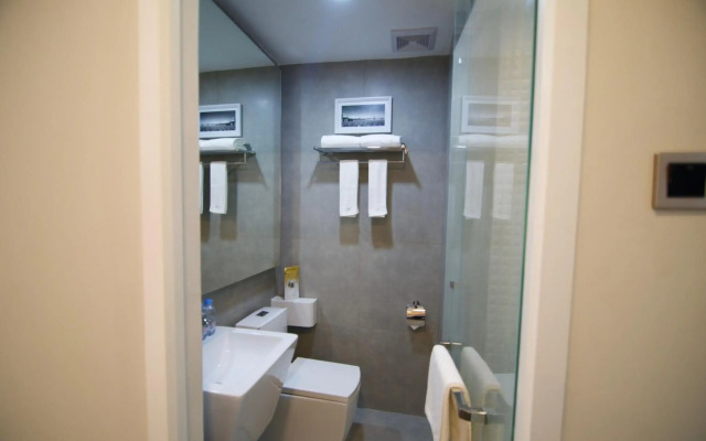 Verse Luxe Hotel Wahid Hasyim