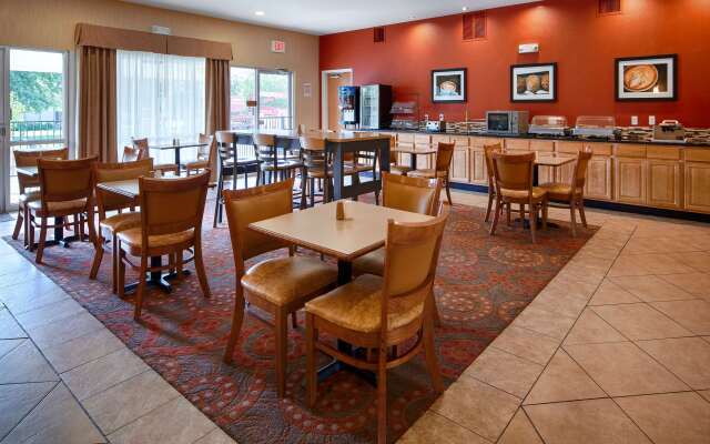 Best Western Plus Pontoon Beach