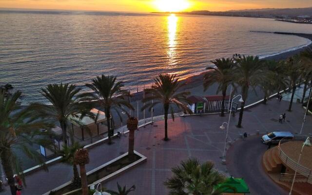 Apartamentos Intercentro Algarrobo-Costa