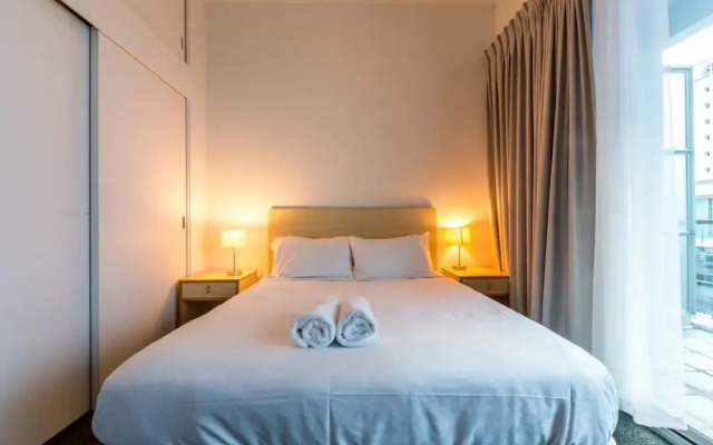 Modern 1 Bedroom Apartment on Princes Wharf