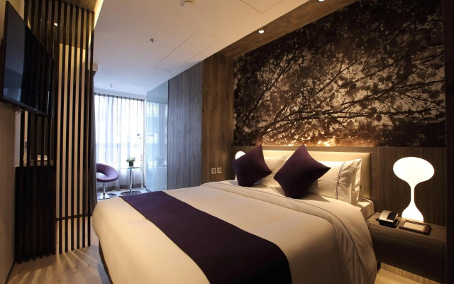 The Perkin Hotel