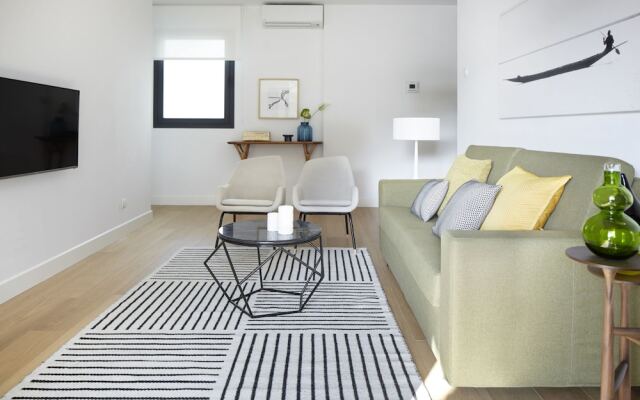 Amani Terrace Apartment by FeelFree Rentals