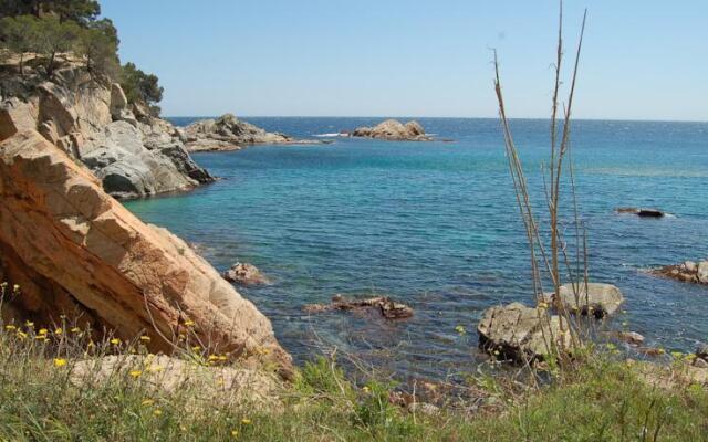 Santa Maria de Llorell Holiday Houses