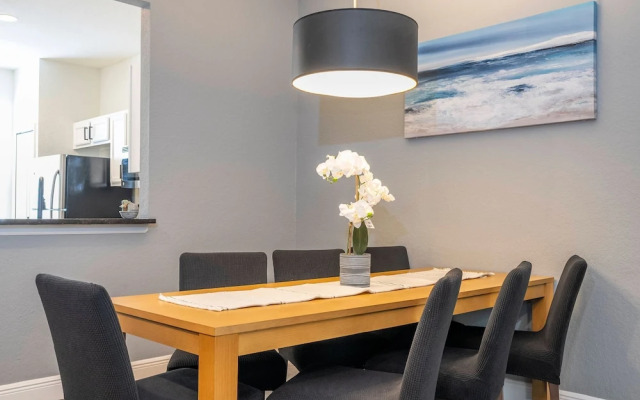 Cozy 3BR Regal Oaks Close to Disney