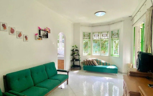 Hotel O Puncak Resort Guest House