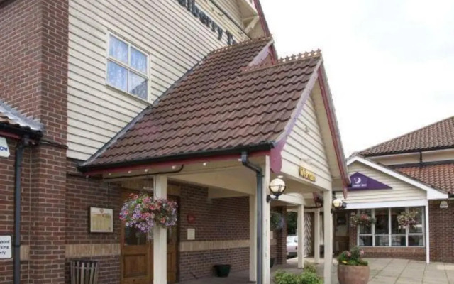 Premier Inn Braintree - A120