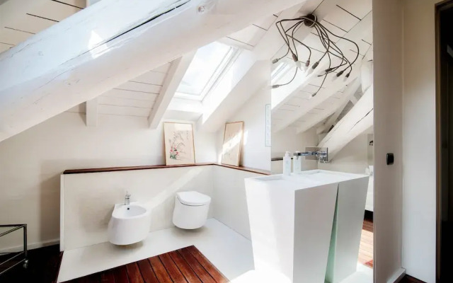 My Home In Como - Exclusive Atticex
