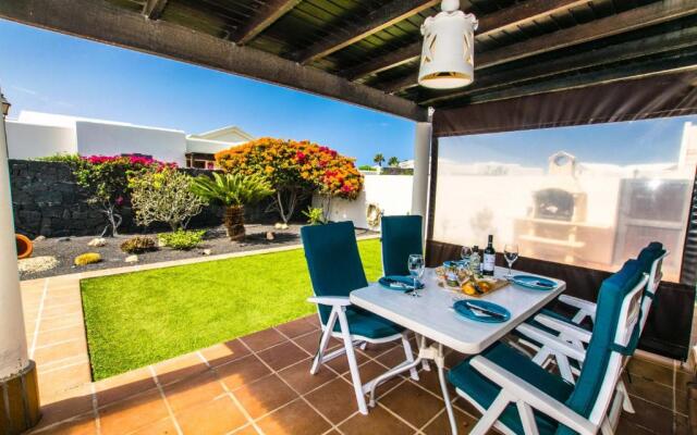 216 - Villa Helena by Villas Now Ltd