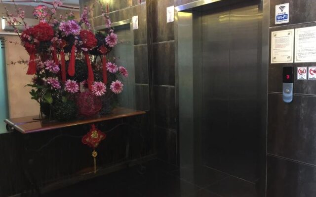 Eight Days Boutique Hotel @ Permas Jaya