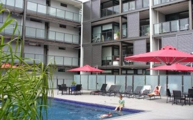Rooftop Retreat - Mount Maunganui Holiday Home