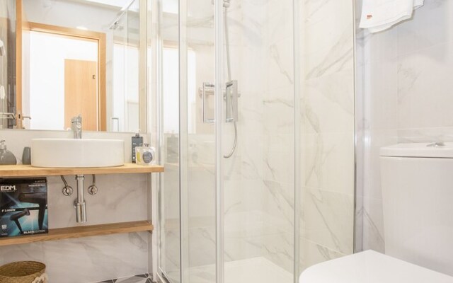 Liiiving in Porto-Downtown Spacious Home