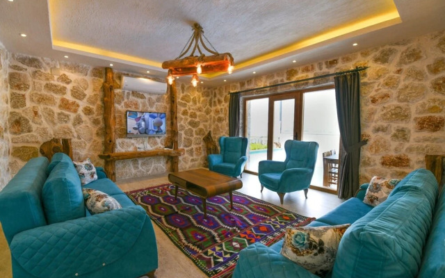 Villa Jet by Akdenizvillam