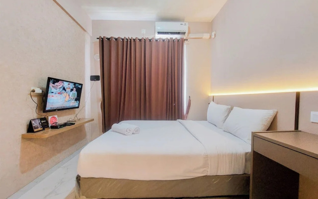 Good Designed And Restful Studio Sky House Bsd Apartment