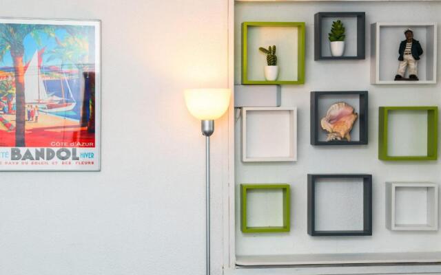 Comfortable studio with air-conditioning in Six-Fours-les-Plages - Welkeys