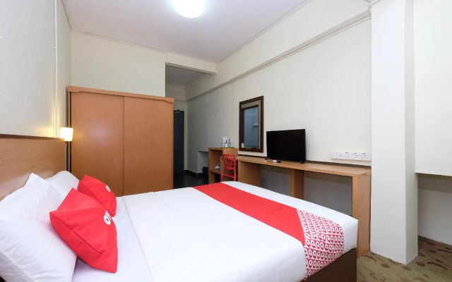 OYO 1105 Hotel 75