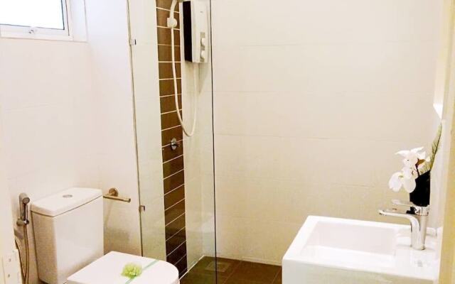 Mesahill 2 Room Condominium - Homestay