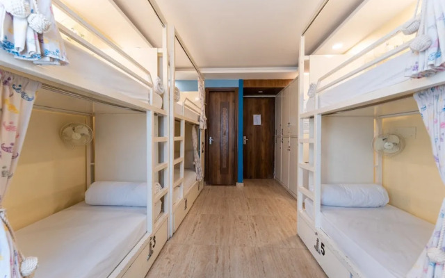 Moustache Rishikesh Luxuria