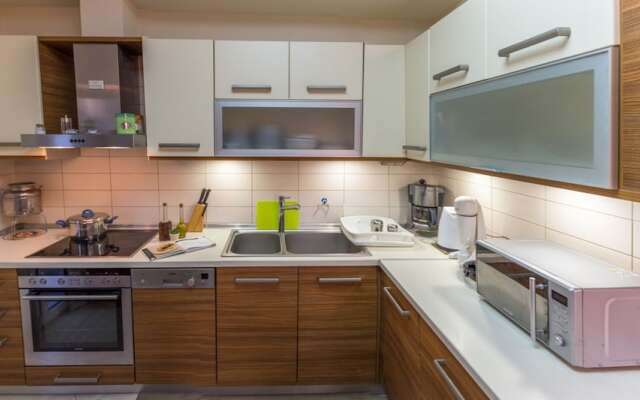 Asterousia Apartment