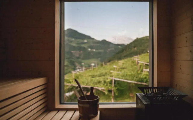 Pitzner - Winery & Suites