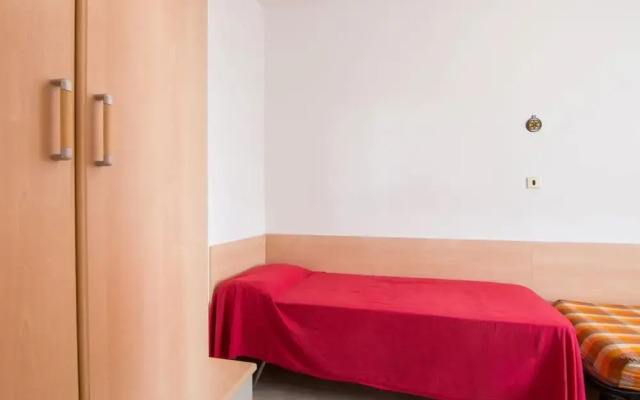 Belvilla by OYO Simplistic Apartment With Terrace