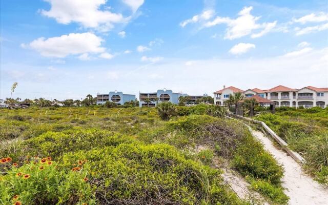 Seas the Day Ocean Views!