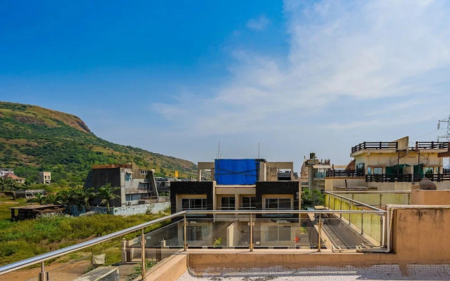 OYO Home 22027 Graceful 3BHK
