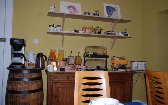 The Coo's Guest House