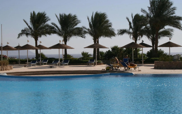 Domina Coral Bay Aquamarine Hotel & Resort