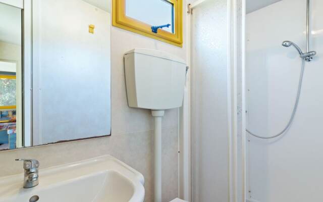 Exquisite Mobile Home in Banjole With Garden
