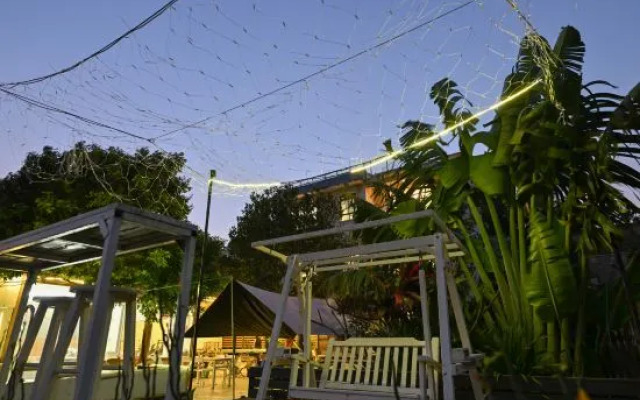 Weizhou Island Makiji Homestay