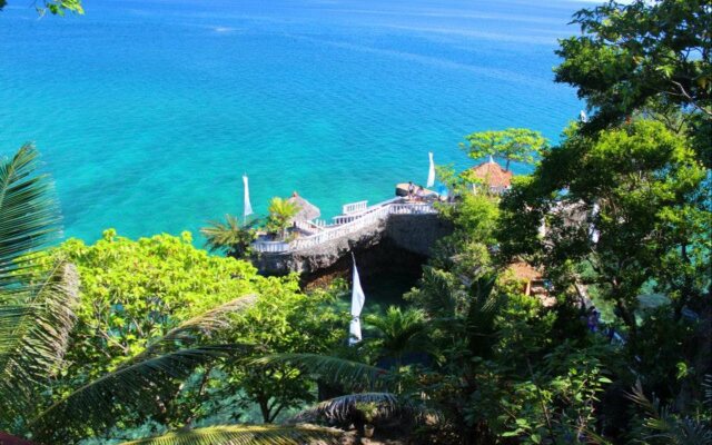 Coco Grove Nature Resort and Spa