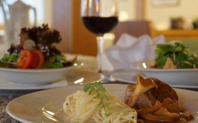 Hotel Lowen Lingenau