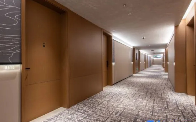 Shenzhen Pingshan Kengzi Subway Station Atour Hotel