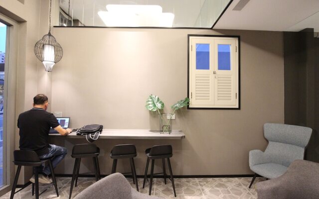 St Signature - Dusk Jalan Besar