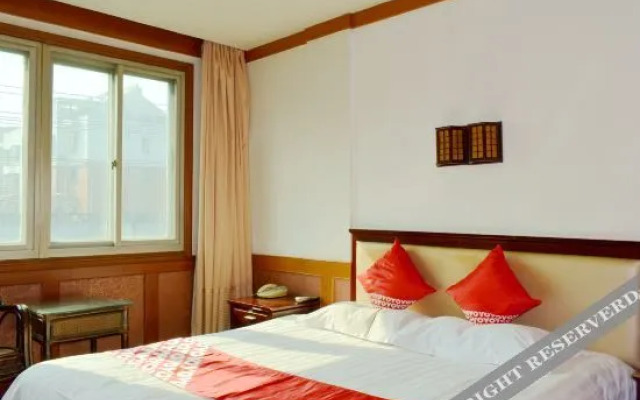 OYO Hangzhou Fengsheng Grand Hotel (Xiaoshan Yaqian Road)