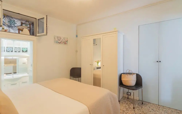 Il Timone by Rent all Como