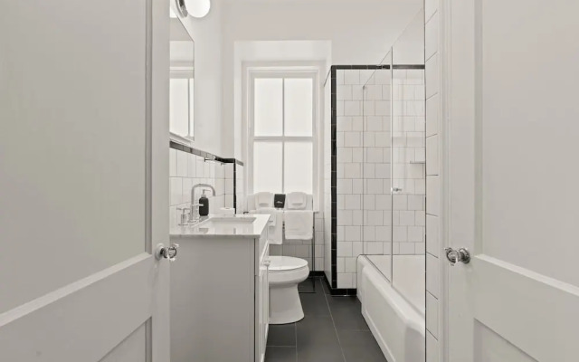 StayRafa 2000 Spruce