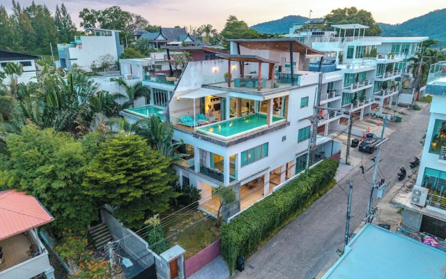 3BR Retreat Sea View V210