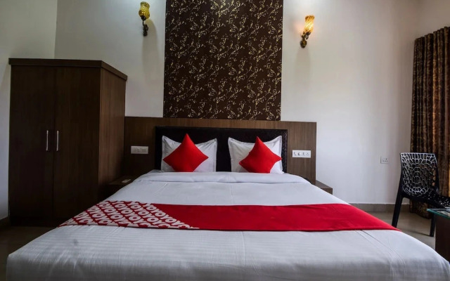 Jmd Palace By OYO Rooms