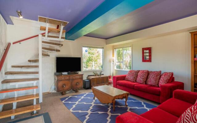 Bonnie Doon - Cooks Beach Holiday Home