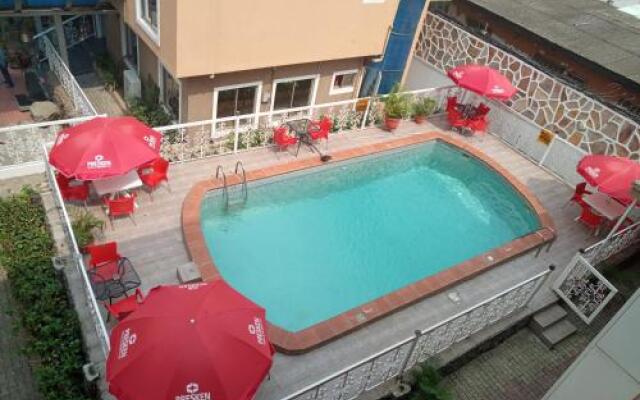 Presken Hotels @ Opebi, Lagos