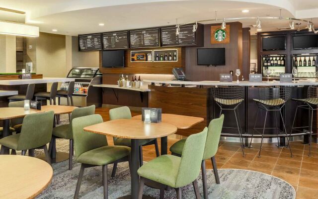 Courtyard Roseville Galleria Mall/Creekside Ridge Drive