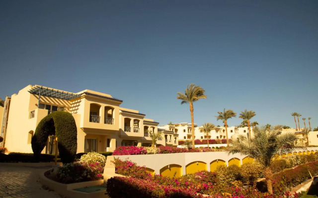 Grand Oasis Resort
