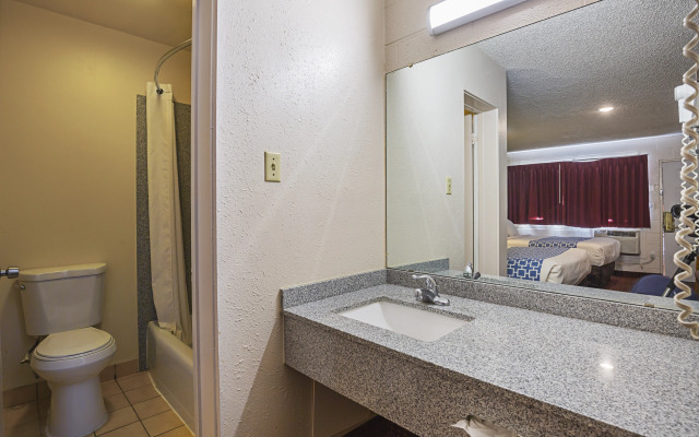 Rodeway Inn
