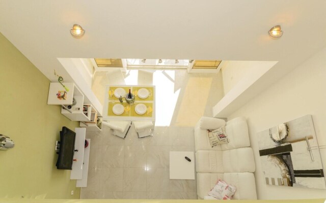 Beautiful Home in Miskovici With Wifi and 2 Bedrooms