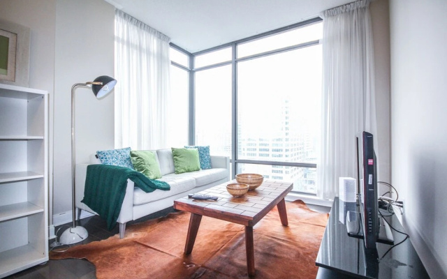 Sarkar Suites - YorkVille