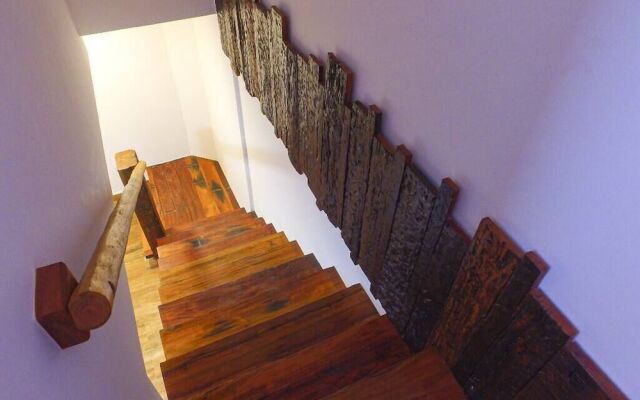 Cond Fechado na Ponta do Muta