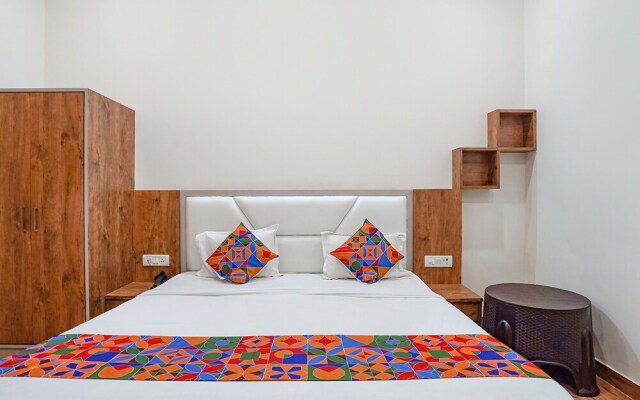 Fabhotel Sirtaj Suites