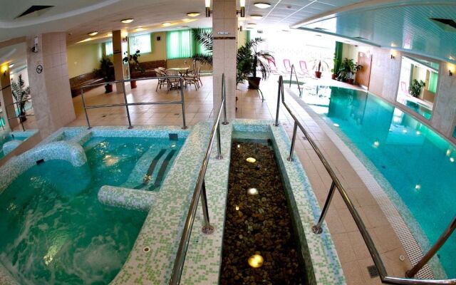 Granada Conference, Wellness & Sport Hotel