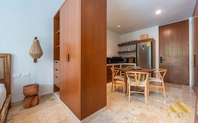 NHOA 107B Lux 1BR Condo Pool access in Aldea Zama